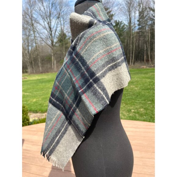 Vtg 1970's Wool Scarf Gray Navy Red Teal Plaid With Tassels 11" x 48" - Picture 3 of 6